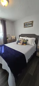 Stylish Modern Duplex - King, Queen, & Fulls! - Image 2