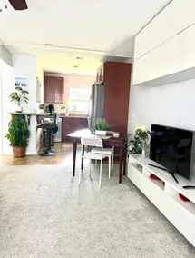 Beautiful, safe, cozy apartment. Central Naples. - Image 3