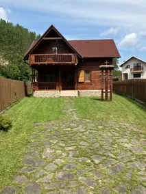Hoia-Baciu Lodge | Untold - Image 2