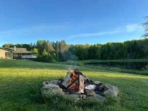 Haliburton Highlands Retreat *w/Starlink!* - Image 3