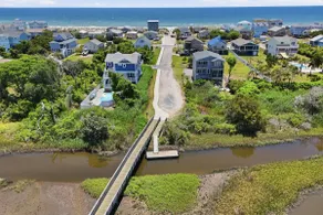 9th Street Sandy Feet: Gemütliches Strandcottage mit Feuerstelle nahe Marsh Walk und Park - Image 2