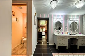 Romantic Suite in Ozark Mountain getaway - Image 4