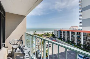 Remodeled Ocean View Studio 5thFloor,Heated Pools! - Image 4