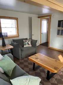 Lovely 1 bedroom apartment in the Copper Country - Image 2