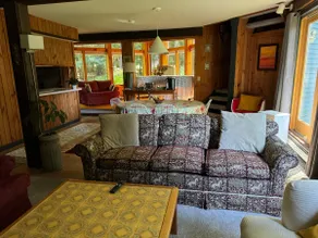 Cozy 3-bedroom home with views of Mt. Mansfield - Image 2