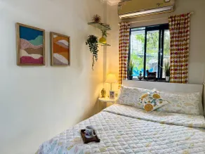 1BHK Home Away From Home In Bandra*Parking* - Image 5