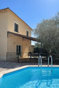 Cosy villa with private pool, peaceful-6 Guests - Image 3