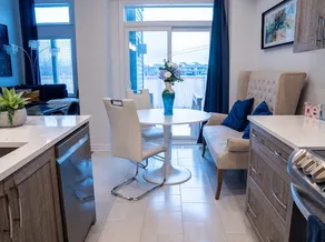 Tranquil 4bed home in Ottawa with parking! - Image 5