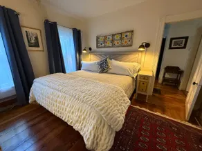 Lovely apartment with King bed, 2 twins & 2 sofas - Image 3