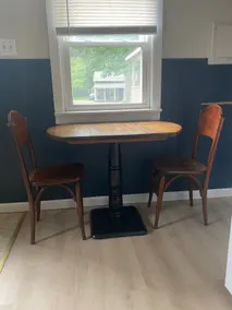 Cozy 4 Bedroom, 3 Bath House 1 mile from Village - Image 4