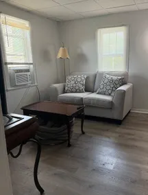 Affordable & comfortable 2 bedroom in Saugerties - Image 2