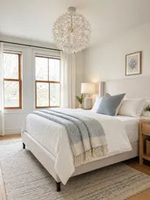 Stunning 6 Bdrm Home- 5 Mins to DT + Walk to Evtg! - Image 5