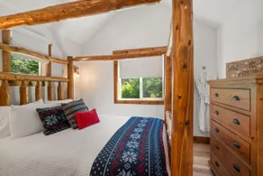 `Ski Chalet` A cozy little cabin in the woods - Image 3