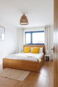 Bright, sunny and spacious flat #3 - Image 3