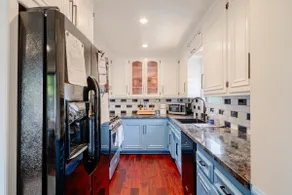 Cozy Residential San Pedro Home with Beach Vibes - Image 2