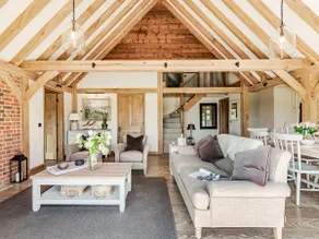 Lovington Barn - Image 4