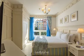 Suite with pool view in resort ILC4202 - Image 3