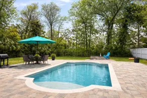 Private Pool Getaway • 5 min Beach • Sleeps 9 - Image 5