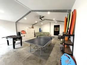 Family Entertainer Pool Table Games Walk to Beach - Image 4