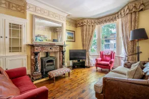 7 St John's Crescent - Image 2
