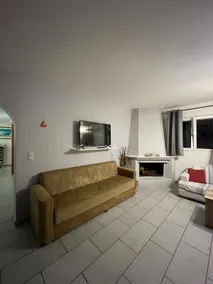 Vouzianas home - Image 3