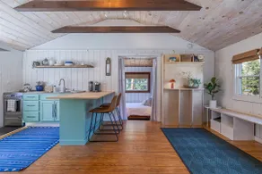 Romantic Forest Cabin - private, near everything - Image 4