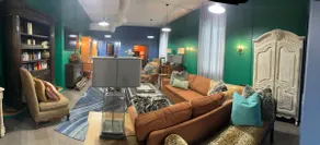 Down Town Poshy-Poshy, upscale 2 bedroom apartment - Image 2