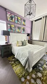Down Town Poshy-Poshy, upscale 2 bedroom apartment - Image 4