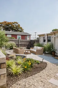 Cozy Cottage Near Newport. Fire Pit & Water Views - Image 5