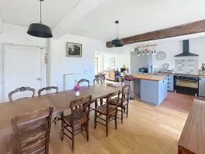 Large family home with garden, 1.5 hours from Paris - Image 2