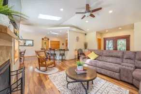Cedar View Chalet - Image 4