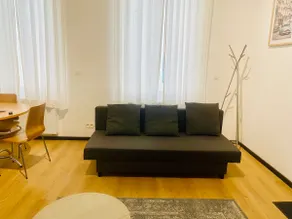 Bright & quiet studio in Brussels – Uccle area - Image 2
