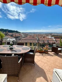Le Boulevard de Nice Top-floor apartment Nice Port - Image 5