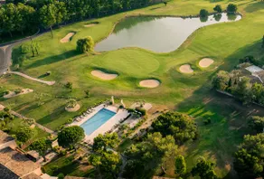 Air-conditioned 2-room + loggia with view of Pont Royal golf course and pool - Image 4