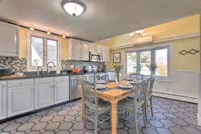 3 Mi to Dtwn & Beach! Bristol Home w/ Patio - Image 3