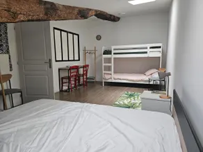 Charming townhouse - Image 2