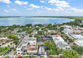 Right in the heart of DT Mount Dora! King Bed! - Image 2