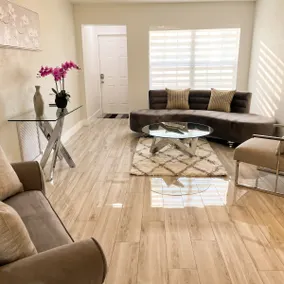 Pool & HotTub & BBQ grill 3 Bedroom House  5 mins from Beach & Delray Downtown  - Image 3