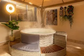 Heated Jacuzzi, Terrace, Pool and Beach 500 m - Image 2