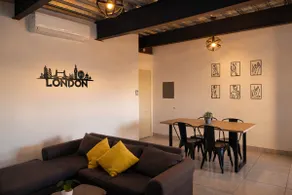 Comfortable, safe and with private parking - Image 2