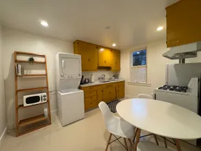 Bright & Spacious 1bd Berkeley Apartment - Image 2