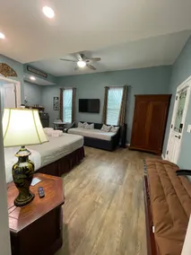 Comfy independent studio-apartment close ATL/Arpt - Image 5