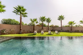 Beautiful modern villa – heated infinity pool - Image 2