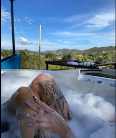 Heavenly, cozy place, beautiful view, Guarne - Image 2