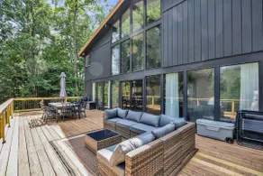 Creekside Lodge | 7 Min to Skiing | Sleeps 12 - Image 3