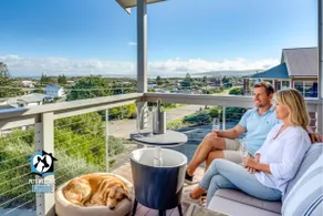 Majestic Ocean Views in Architectural 3BR House - Image 2