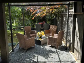 2 bedroom 1 King bed,2 queens, BBQ area AC - Image 5