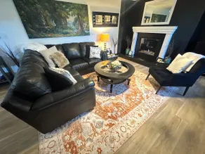 2 bedroom 1 King bed,2 queens, BBQ area AC - Image 3