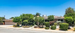 Private 4BR Oasis | Pool, Jacuzzi, Gym & Mini Golf - Image 2