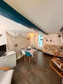 House in Cordiers • 4 people • Walking distance to the beach - Image 3